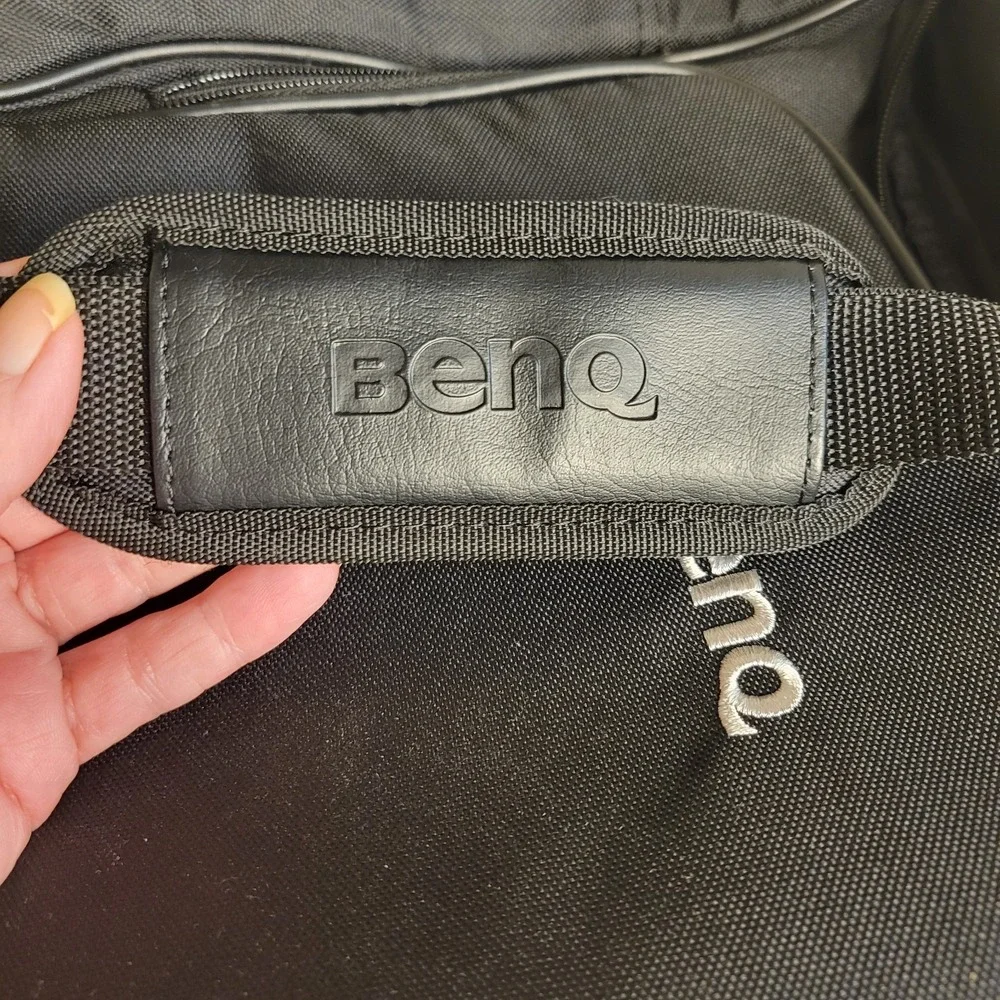 BenQ Black Projector Carrying Case Shoulder Bag Padded Electronics Travel Bag